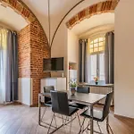 Torre Quartero 4 Pax Wi-fi شقة آستي