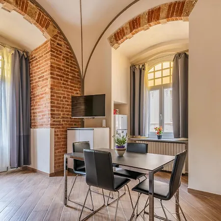 Torre Quartero 4 Pax Wi-fi Apartman Asti