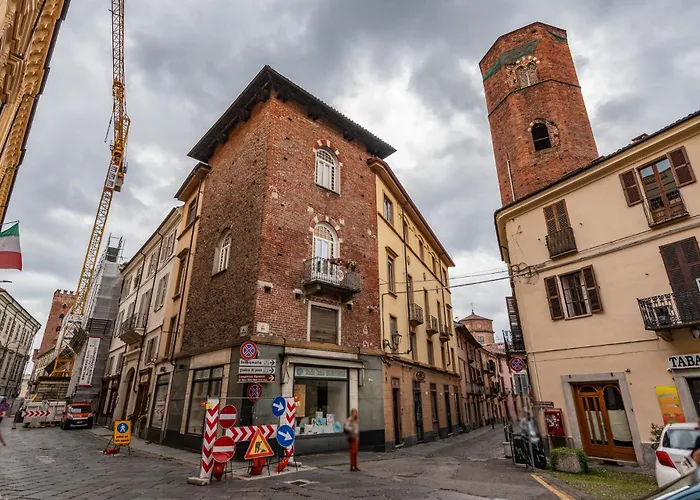 Apartment Torre Quartero 4 Pax Wi-fi Asti